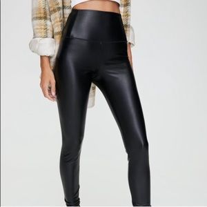 Wilfred Free Daria High Waisted Legging